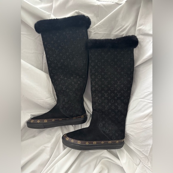 Louis Vuitton Snowball Flat Half Boot, black, 39 - Picture 1 of 16